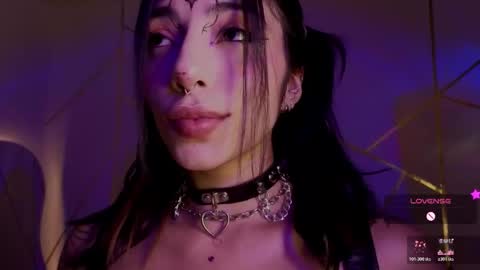 holly online show from 02-04-26, 11:42