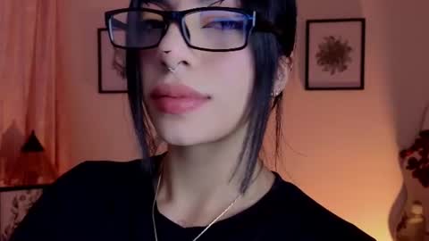 holly online show from 06-26-26, 12:31