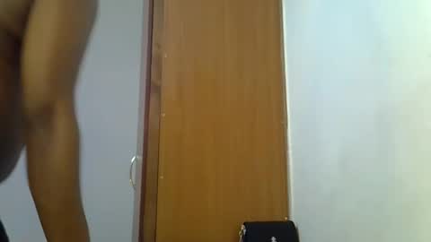 holy_ebony online show from 05-08-26, 04:01