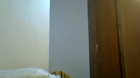 holy_ebony online show from 07-10-26, 06:43