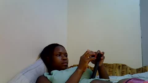 holy_ebony online show from 07-18-26, 05:11