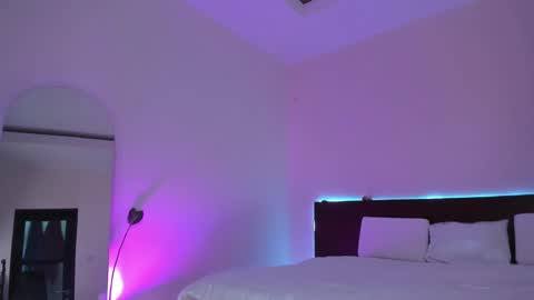 Kira Purrr online show from 02-14-25, 06:56