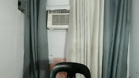 holy_maxine online show from 06-26-26, 11:47