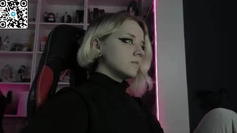 holy_mistresss online show from 03-15-26, 10:21