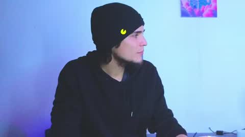      online show from 06-21-26, 06:49