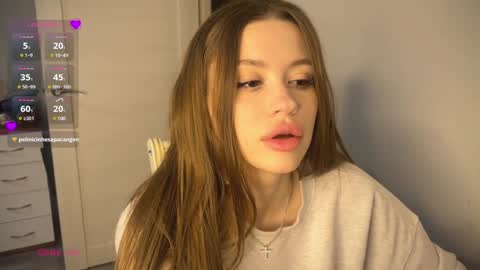 Snapshot of holybabe342 chatting on 01-05-25, 12:53 Vio online show from 01-05-25, 12:53