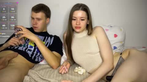 Snapshot of holybabe342 chatting on 09-14-25, 04:06 Vio online show from 09-14-25, 04:06