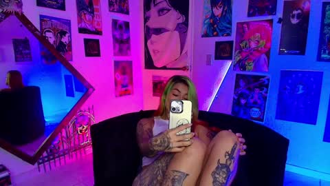   online show from 02-04-25, 11:59
