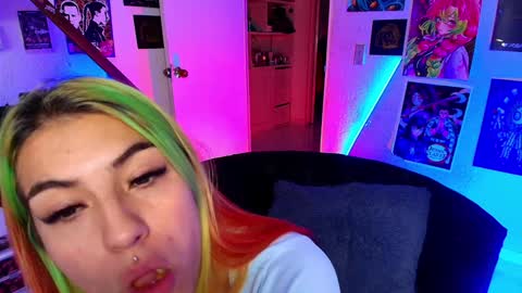   online show from 02-05-25, 11:06