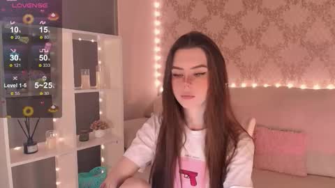 Mia online show from 02-19-26, 03:24