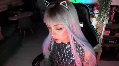 Mila Purple online show from 02-12-26, 12:38