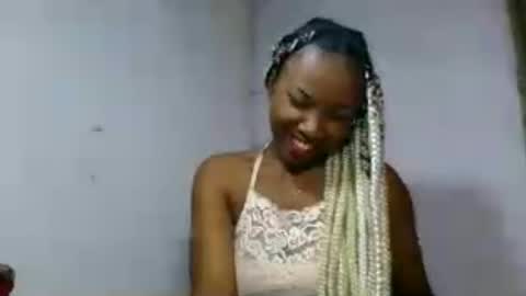 Snapshot of honeria98 chatting on 06-13-26, 12:36 honeria98 online show from 06-13-26, 12:36