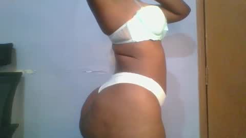 honey_beb online show from 02-21-25, 10:17