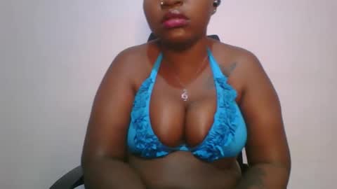 honey_beb online show from 10-12-25, 04:50