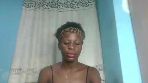 Snapshot of honey_bug2 chatting on 02-09-26, 10:58 Queen online show from 02-09-26, 10:58