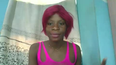 Snapshot of honey_bug2 chatting on 03-28-26, 09:53 Queen online show from 03-28-26, 09:53