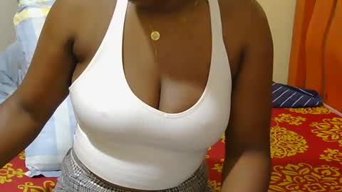 honey_caddy online show from 06-17-26, 01:52