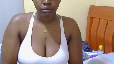 honey_caddy online show from 06-18-26, 05:19