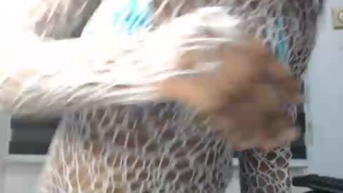 Snapshot of honey_dollxx chatting on 06-12-26, 06:56 Flora online show from 06-12-26, 06:56