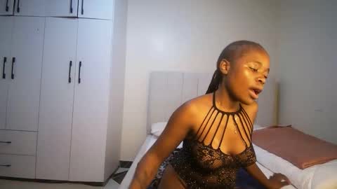 honey drop online show from 04-05-26, 01:41