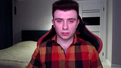 Snapshot of honey_furry chatting on 01-23-25, 07:40 Wolfy online show from 01-23-25, 07:40