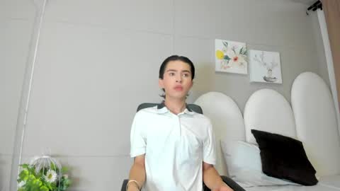 honey_hex_ online show from 05-11-26, 04:04