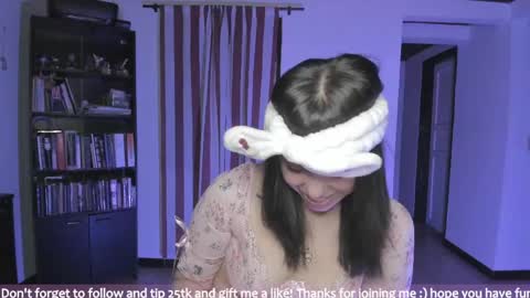 Snapshot of honey_hoe chatting on 05-20-26, 03:56 Lau online show from 05-20-26, 03:56