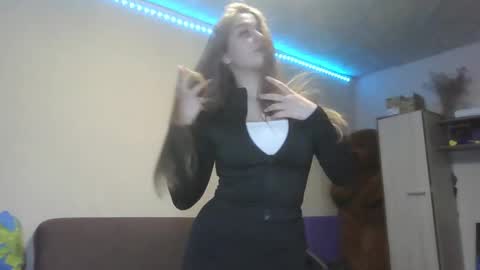 honey_lolaaa online show from 10-22-25, 02:17