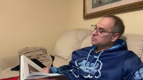 honey_man14 online show from 12-22-25, 05:37