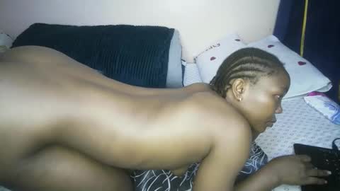 honey_nubia0 online show from 03-21-26, 09:47