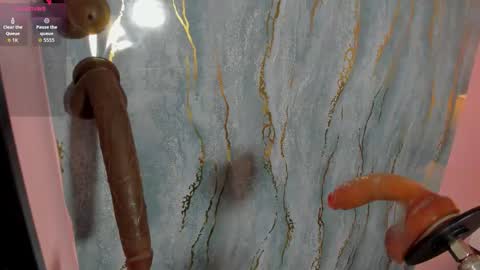 honey_sofii_ online show from 12-21-25, 11:39