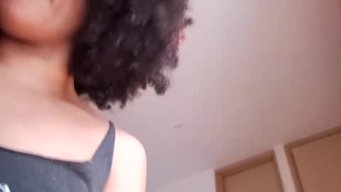 Snapshot of honey_sweet8 chatting on 07-10-26, 01:14 Honey-Sweett online show from 07-10-26, 01:14