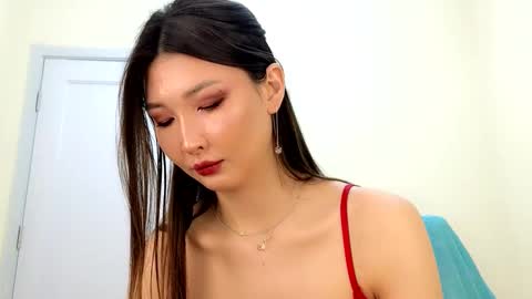 yani  online show from 11-30-25, 03:54