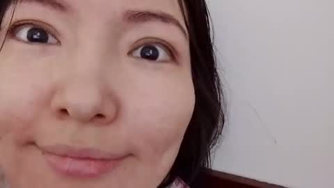 honey_yuzu online show from 04-24-26, 05:21