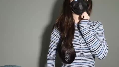 Snapshot of honeybeedog chatting on 03-16-26, 02:17 Jing online show from 03-16-26, 02:17