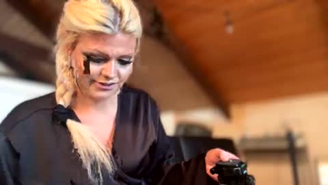 Snapshot of honeybuhnny chatting on 02-27-26, 02:00 honeybuhnny online show from 02-27-26, 02:00