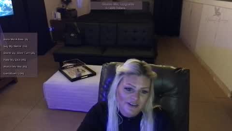 honeybuhnny online show from 03-07-26, 05:04