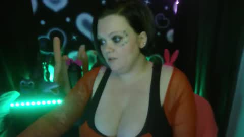 honeychambers online show from 01-10-26, 12:34