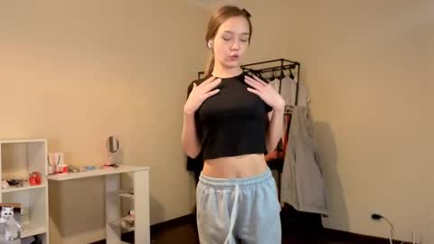 Masha online show from 04-01-26, 02:25