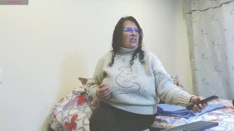 Snapshot of honeyhotpaty chatting on 02-27-25, 08:20 sofia online show from 02-27-25, 08:20