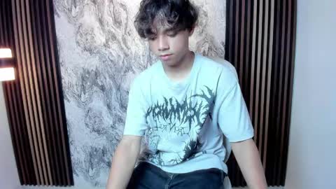 Snapshot of honeymoon_sariel chatting on 04-19-26, 01:32 honeymoon_sariel online show from 04-19-26, 01:32