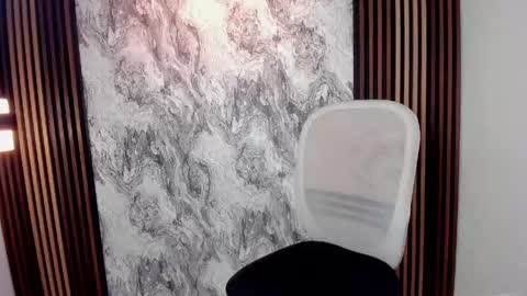 Snapshot of honeymoon_sariel chatting on 05-07-26, 01:49 honeymoon_sariel online show from 05-07-26, 01:49