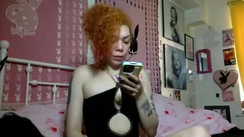 Snapshot of honeyruby chatting on 04-27-26, 01:20 Ruby Sparks online show from 04-27-26, 01:20