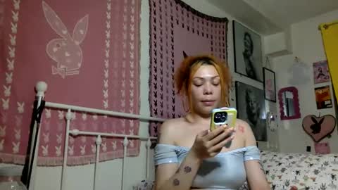 Snapshot of honeyruby chatting on 05-19-26, 01:56 Ruby Sparks online show from 05-19-26, 01:56