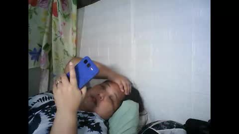 Snapshot of honeyvonz chatting on 04-08-26, 11:16 Merry online show from 04-08-26, 11:16