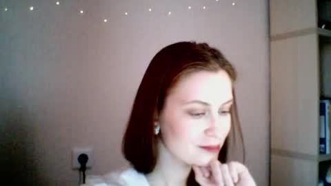 honeyy_bun online show from 04-23-26, 12:29