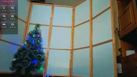 the perfectgirl online show from 12-18-25, 08:04