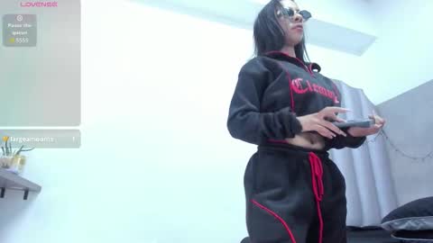 honnyy_23 online show from 02-13-26, 07:54