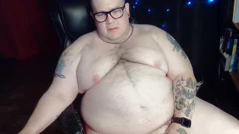 Snapshot of hoosierdaddyxl chatting on 12-09-24, 05:40 Sir online show from 12-09-24, 05:40