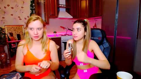 Snapshot of hope_happyyy chatting on 09-29-25, 01:11 hope happyyy online show from 09-29-25, 01:11